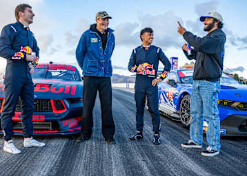 Daniel Ricciardo (rechts)