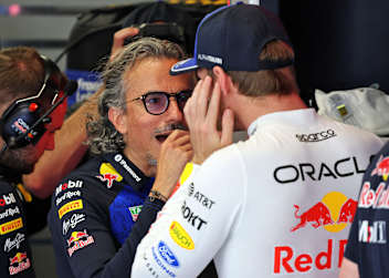 Laurent Mekies und Max Verstappen