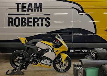 Die Kramer APX-350 MA vom Team Roberts