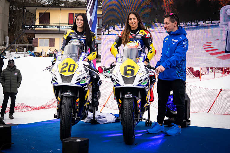 Natalia Rivera, Maria Herrera und Teammanager Ayrton Badovini