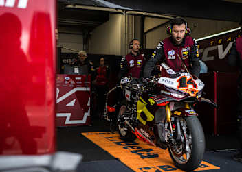 Bekommt Sam Lowes einen Teamkollegen? Nur Marc van der Straaten weiß es