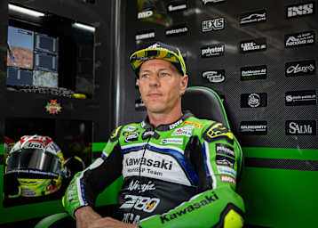 Dominique Aegerter wirkt ratlos