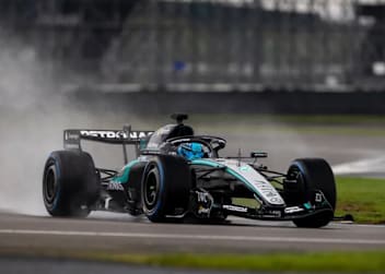 George Russell beim ersten Test mit dem neuen Mercedes in Silverstone