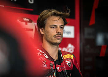 Zwei Stürze: Nicolo Bulega erlebte in Cremona keinen guten Freitag