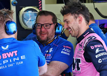 Dave Greenwood (Mitte) mit Pierre Gasly (rechts)