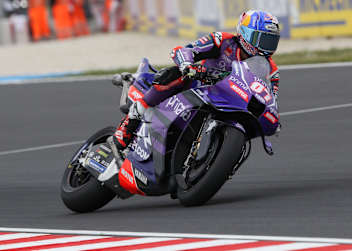 Toprak Razagtlioglu auf der MotoGP-Yamaha