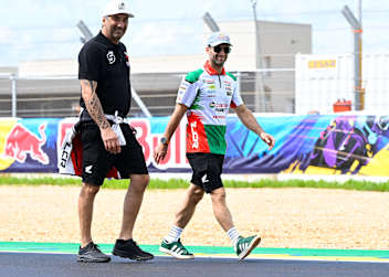 Johann Zarco bei der Streckenbegehung