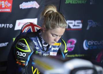 Chloe Jones steht nach dem Saisonauftakt bereits unter Druck