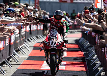 Wieder ein Triple von Ducati-Star Nicolo Bulega