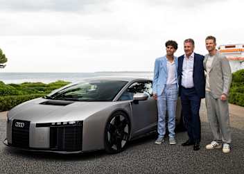 Gernot Döllner mit seinen Fahrern Gabriel Bortoleto und Nico Hülkenberg