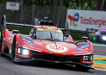 Natürlich in Rot: Der Werks-Ferrari 499P