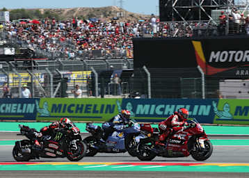 Die Marquez-Brüder überrumpelten Aprilia-Pilot Marco Bezzecchi