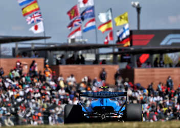 Carlos Sainz in Suzuka