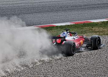 Charles Leclerc sah die Zielflagge in Barcelona nicht