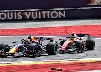 Lewis Hamilton im Duell mit Max Verstappen