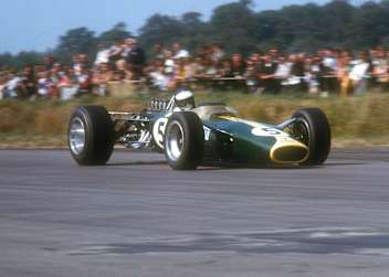 Jim Clark in Silverstone 1967