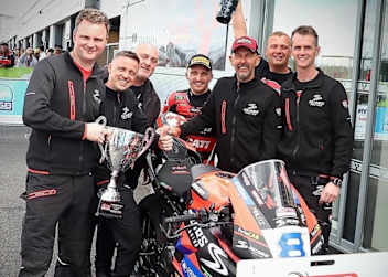 Luke Stapleford kehrt in die Supersport-WM zurück
