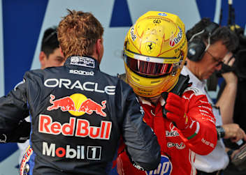 Max Verstappen und Lewis Hamilton
