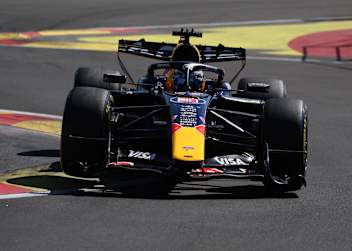 Max Verstappen in seinem Boliden von Red Bull Racing