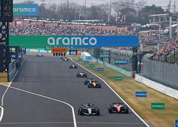 George Russell gegen Charles Leclerc im Japan-GP