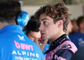 Franco Colapinto musste im FP1 zuschauen, weil Rookie Paul Aron fuhr