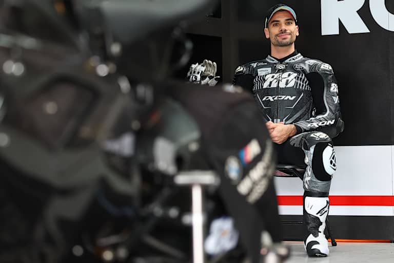 Bis 13.30 Uhr blieben die meisten Fahrer in der Box – wie Miguel Oliveira