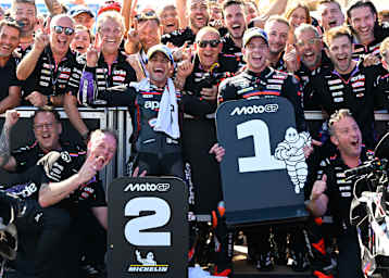 Aprilia jubelt aktuell regelmäßig