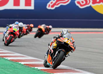 Pedro Acosta lag bis zum Zielstrich auf Platz 3