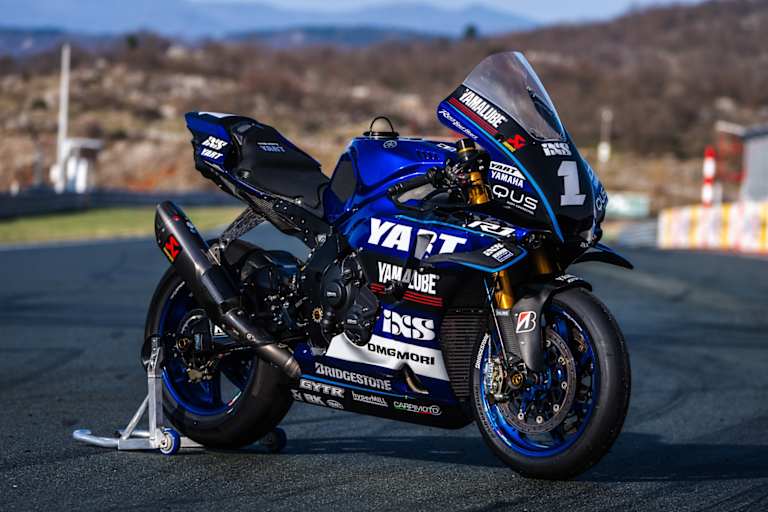 Die Yamaha R1 von YART trägt stolz die Nummer 1