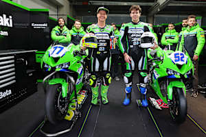 Dominique Aegerter mit Teamkollege Jeremy Alcoba