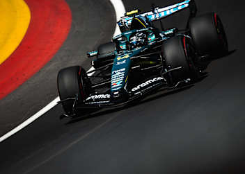 Fernando Alonso unterwegs bei seinem Heim-GP in Madrid