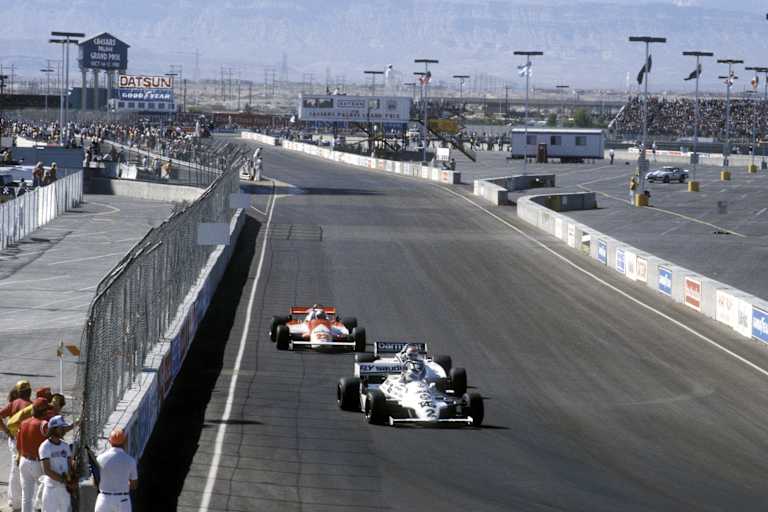 Las Vegas 1981: Carlos Reutemann wird gleich von Nelson Piquet überholt