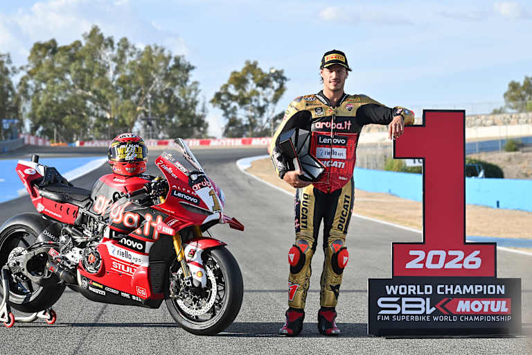 Superbike-Champion Nicolo Bulega fährt 2027 MotoGP