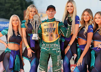 EM-Leader Leon Madsen in bester Gesellschaft