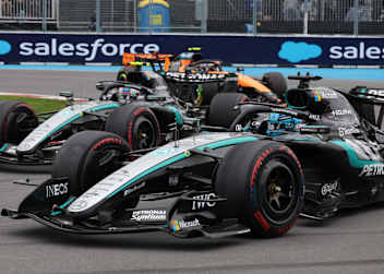 Die Mercedes von George Russell und Kimi Antonelli