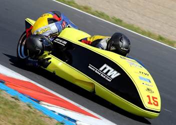 Markus Venus und Thomas Hofer starten am Freitag in die WM 2026