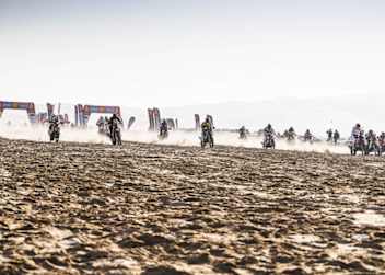 Rallye Dakar 2026: 117 Piloten aus 33 Ländern mit 11 Motorradmarken