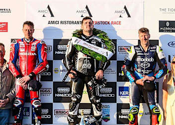 Dean Harrison, Michael Dunlop und Ian Hutchinson (vlnr.)