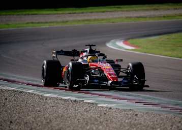 Lewis Hamilton in Imola