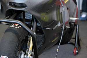 Valencia-Test 2010: Flügel an der Ducati Desmosedici von Valentino Rossi