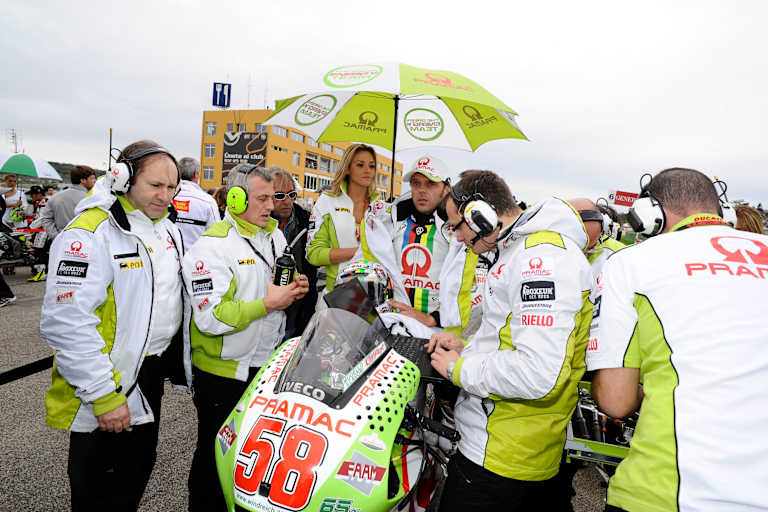Valencia 2011: Loris Capirossi fährt beim Abschied mit der Nummer 58