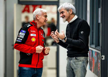 Davide Tardozzi (li.) mit Ducati-Rennchef Gigi Dall'Igna