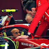 Lewis Hamilton und Riccardo Adami (rechts)