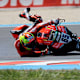 Balaton, Training: Ducati-Duo vorn, schwarze Flagge für Philipp Öttl