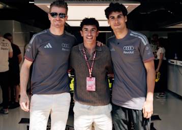 Marc Marquez mit den Audi-Piloten Nico Hülkenberg und Gabriel Bortoleto