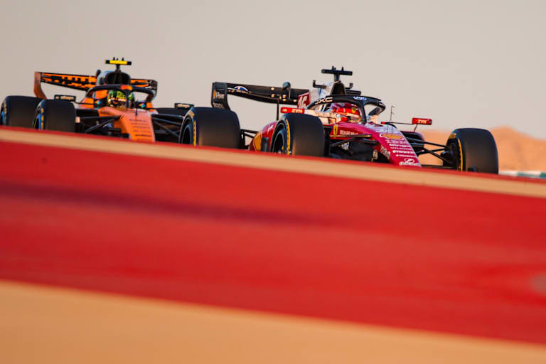 Charles Leclerc vor Lando Norris