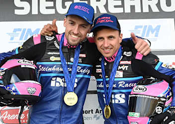 Zu früh gefreut: Harry Payne und Kevin Rousseau müssen Goldmedaille abgeben