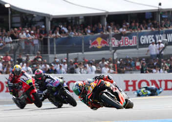 KTM-Pilot Acosta (4.) vor Fabio Quartararo und Joan Mir