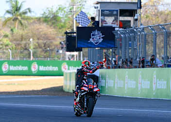 Marco Bezzecchi lag in Buriram weit voraus