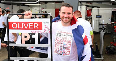 Oliver Rowland durfte in Berlin den WM-Titelgewinn in der Formel E feiern